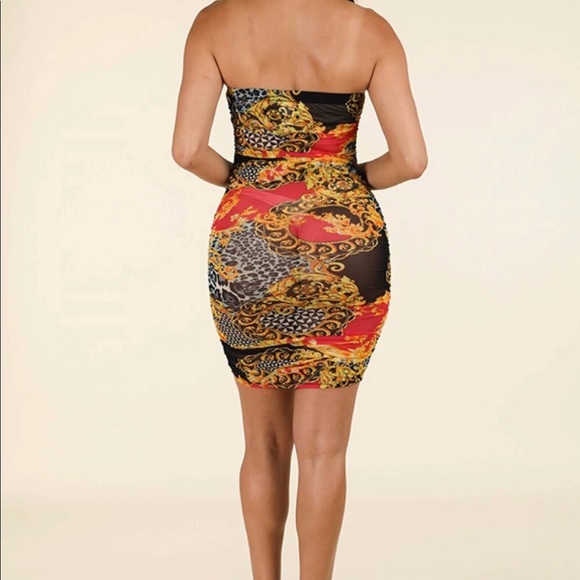 Side Ruching Tube Dress - Picture 3 of 4